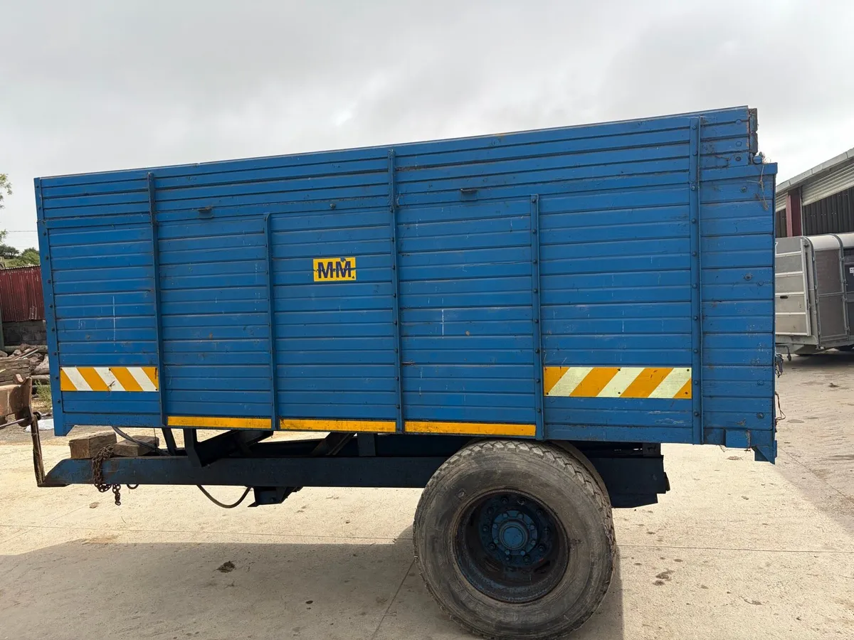 Grain trailer - Image 2