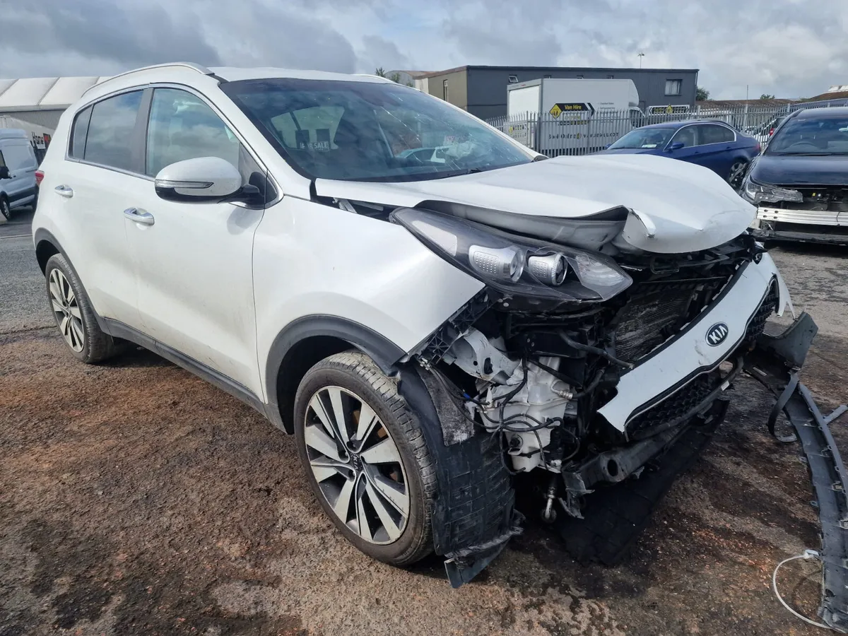 16 KIA SPORTAGE  1.7 CRDI (D4FD) FOR BREAKING - Image 1