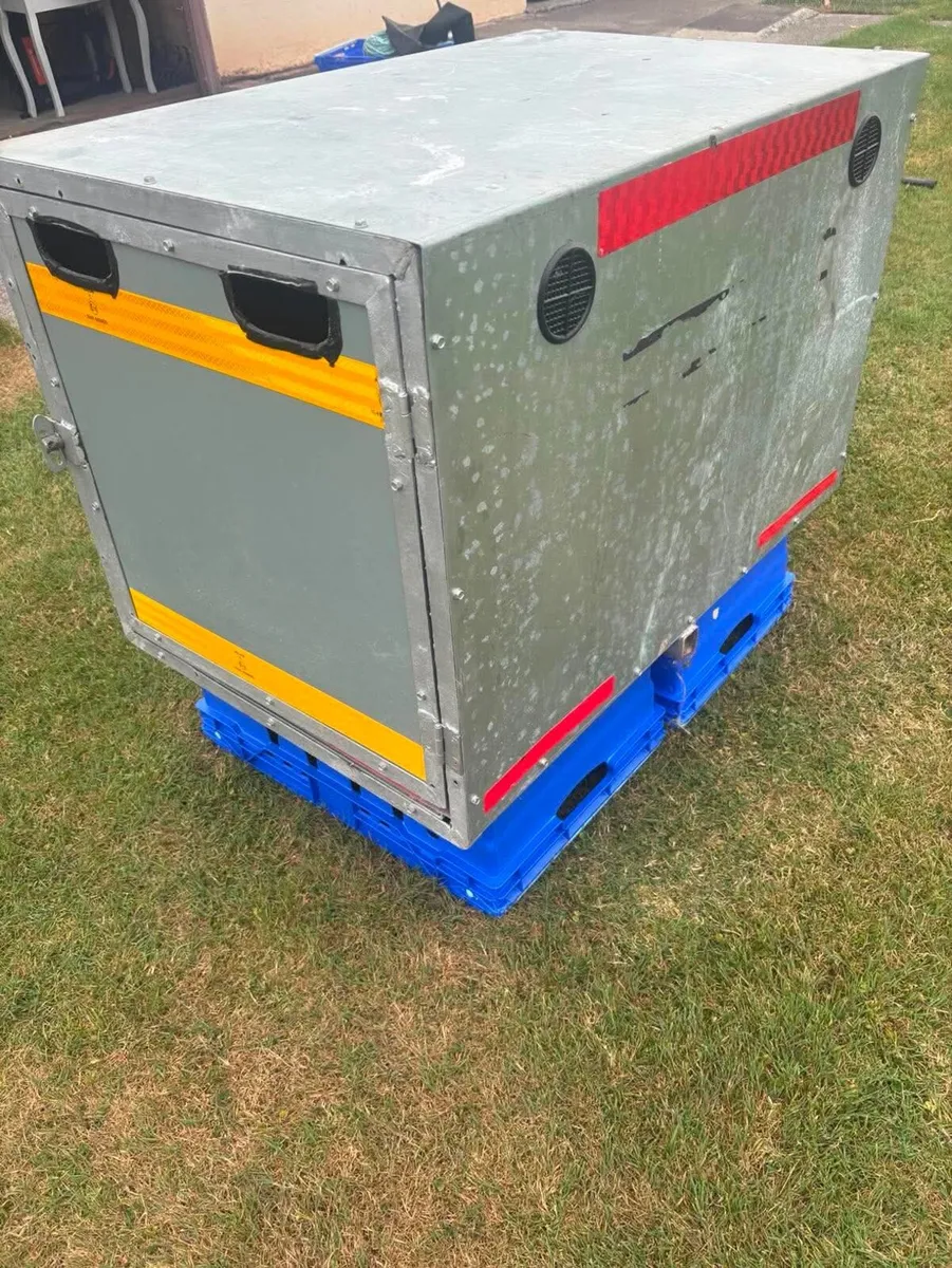 Dog Transport Box - Image 3