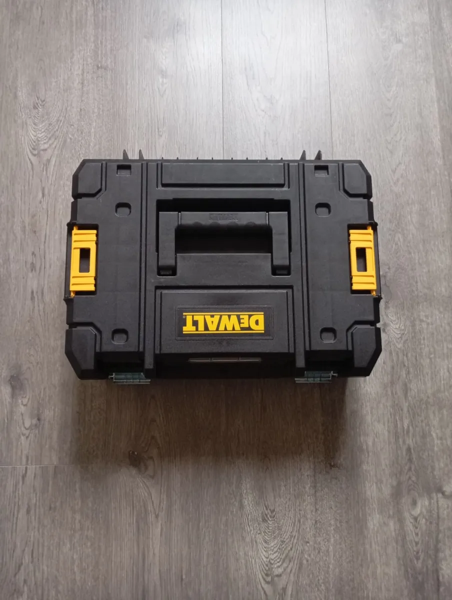 DeWalt TSTAK Box & Charger (New) - Image 3