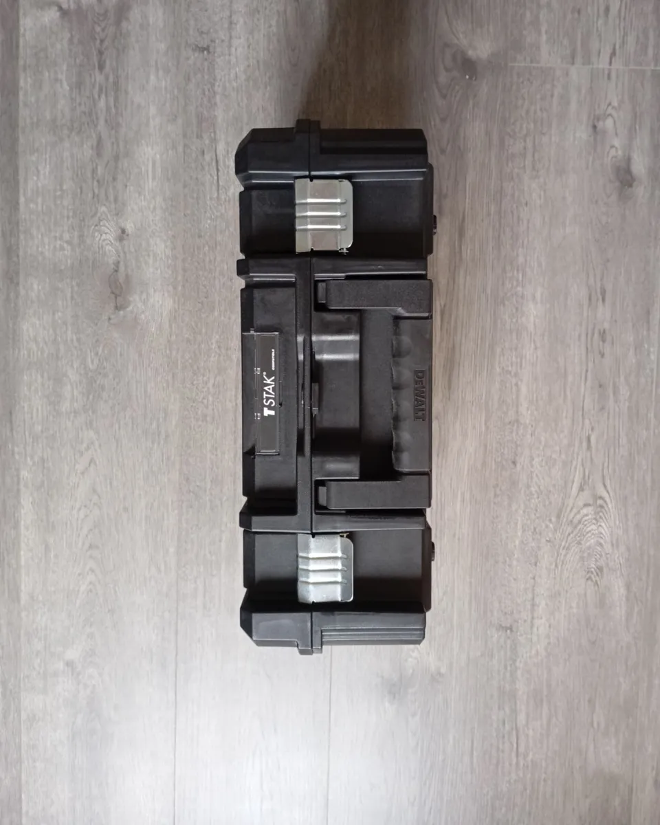 DeWalt TSTAK Box & Charger (New) - Image 4
