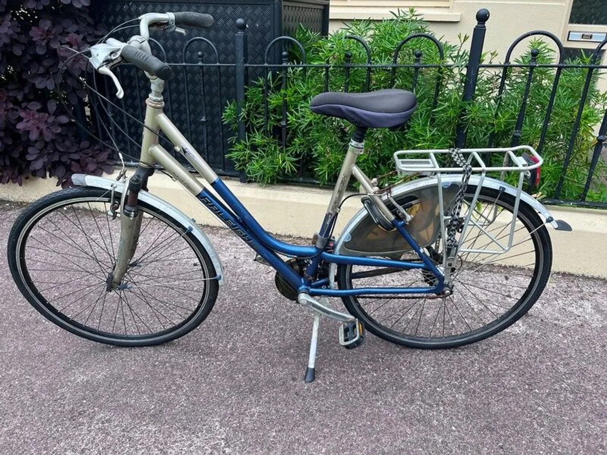 Vintage Ladies' Upright Bicycle - Image 2