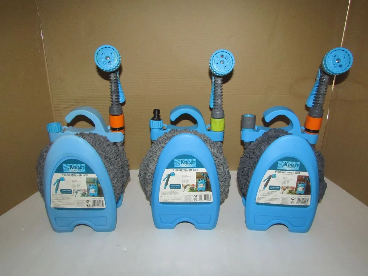 Flexible hose including wall holder - Image 1