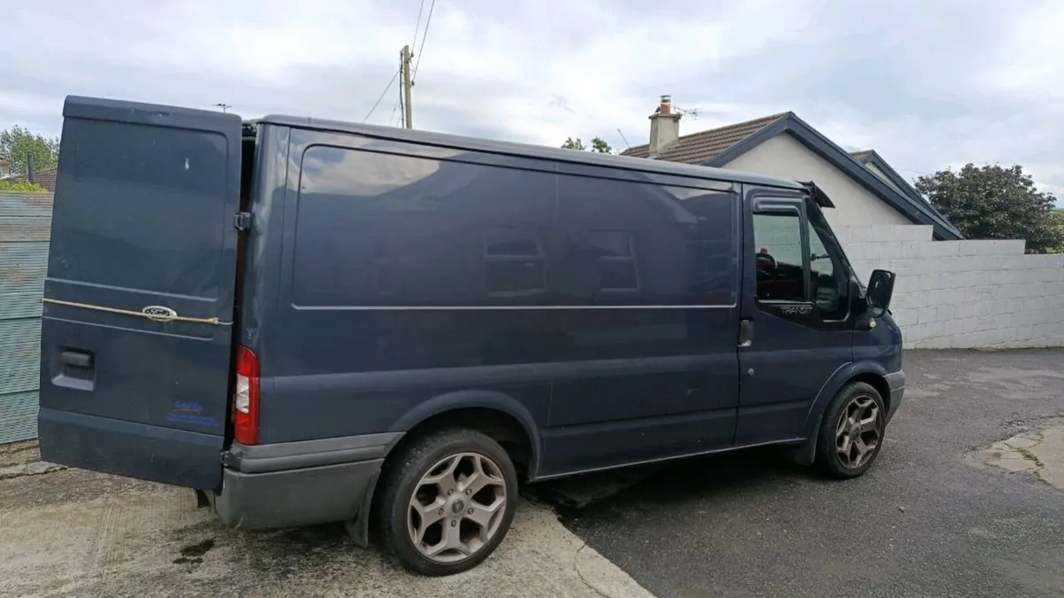 Ford transit 2012 - Image 2