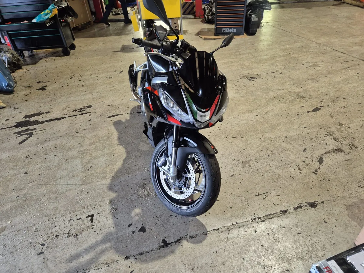 Aprilia Tuono 2023 FACTORY FA (IDEAL STARTER BIKE) - Image 4