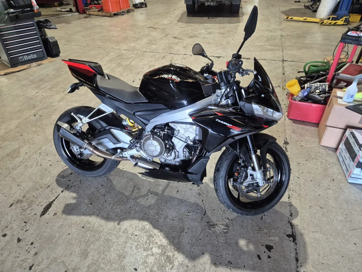 Aprilia Tuono 2023 FACTORY FA (IDEAL STARTER BIKE) - Image 2