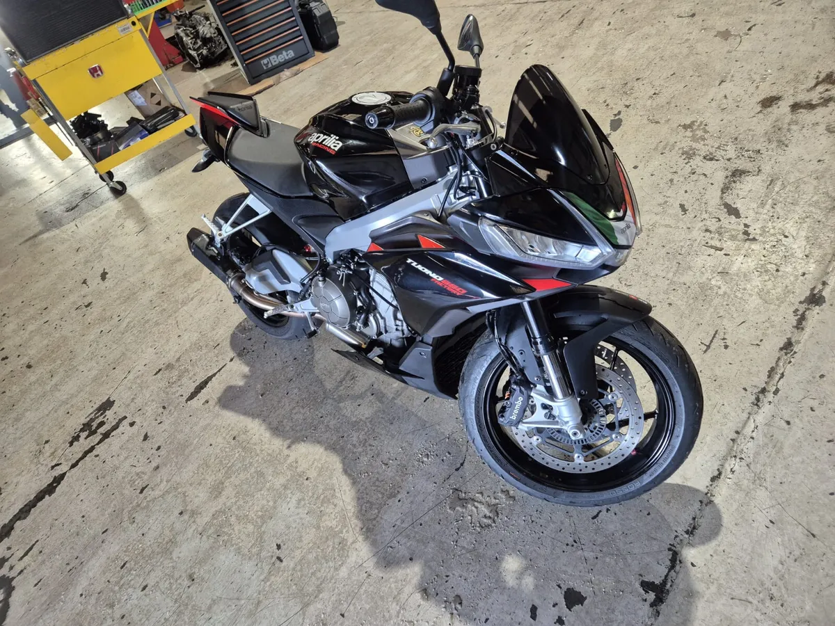 Aprilia Tuono 2023 FACTORY FA (IDEAL STARTER BIKE) - Image 1