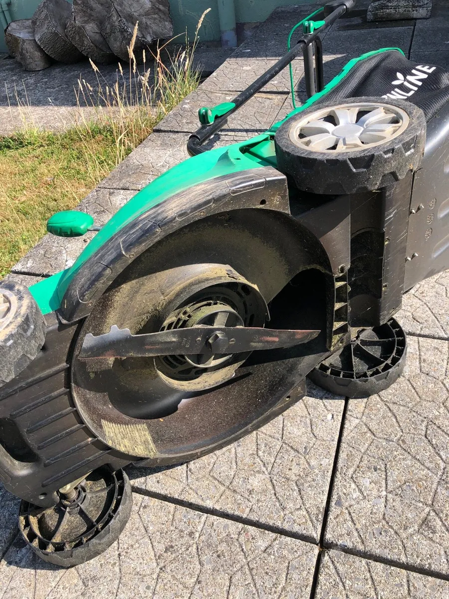 Gardelineline 36v lawnmower - Image 3
