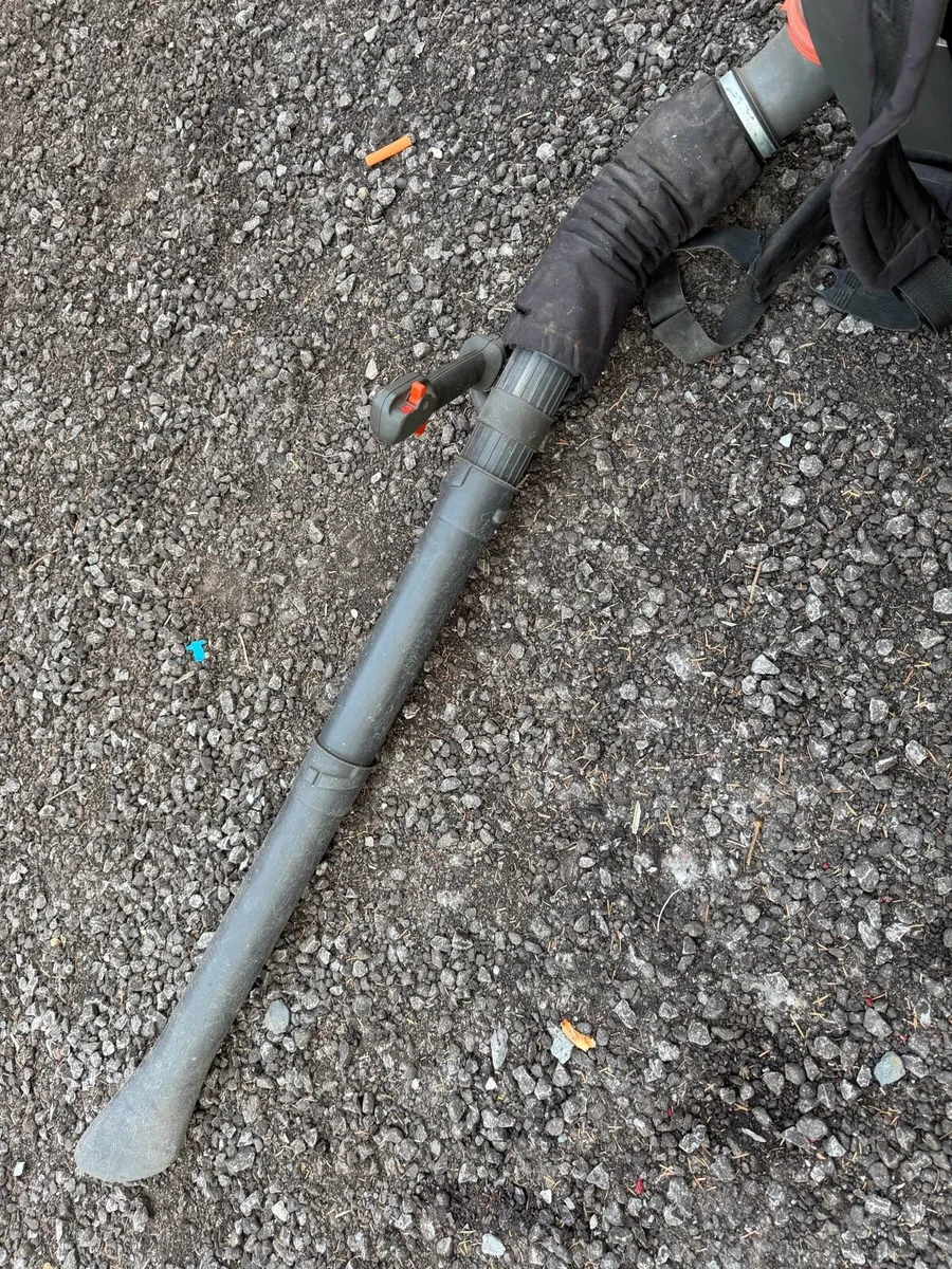 Husqvarna leaf blower - Image 3
