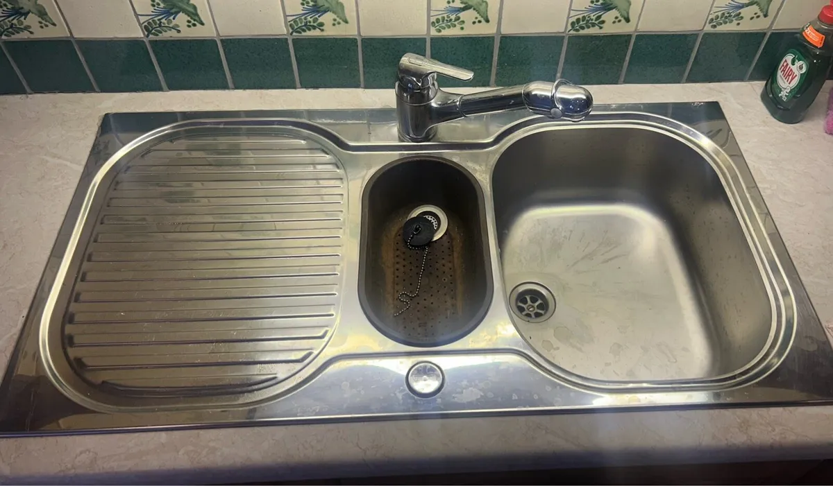 Sink - Image 1