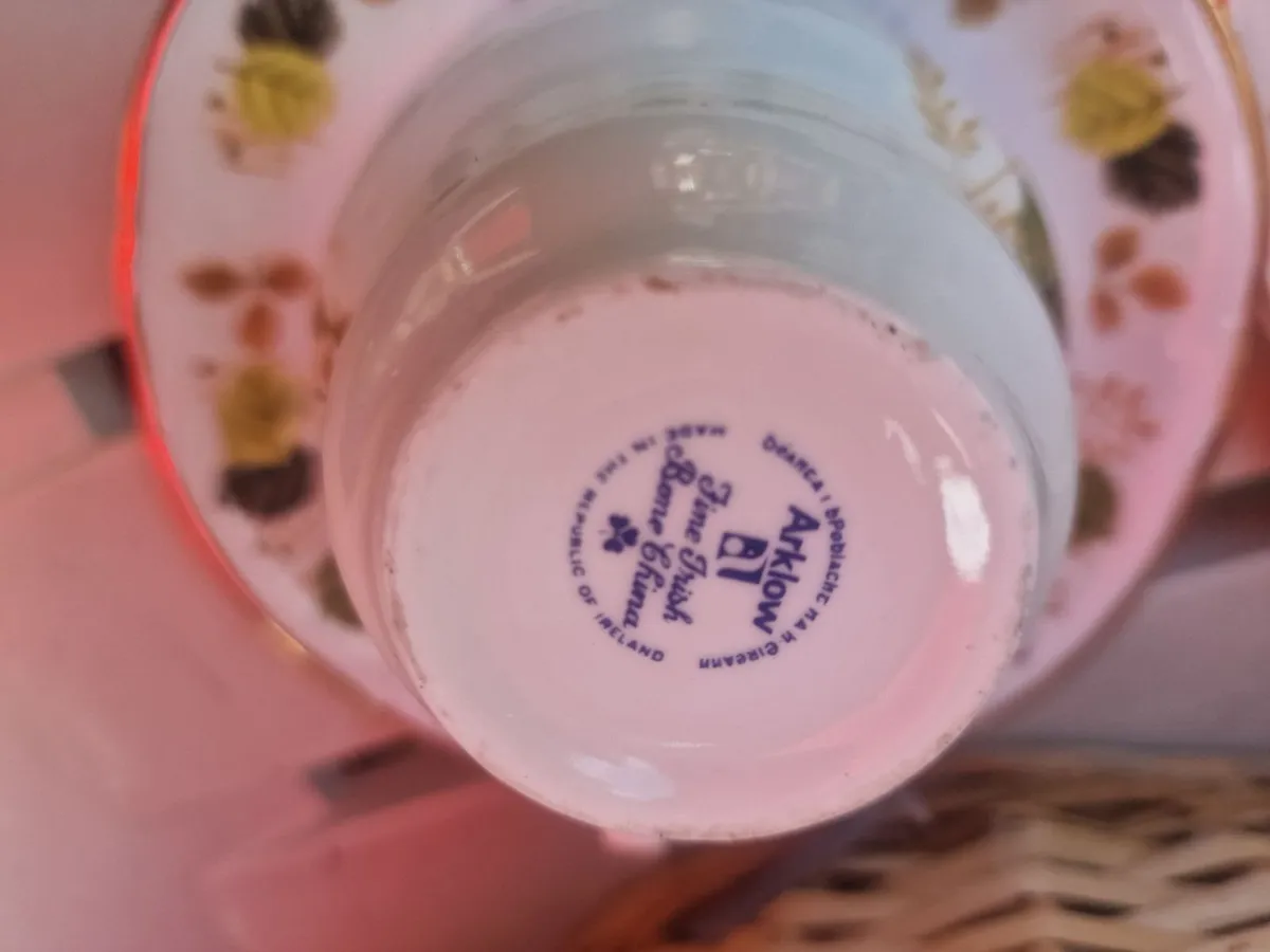 Arklow pottery. - Image 2
