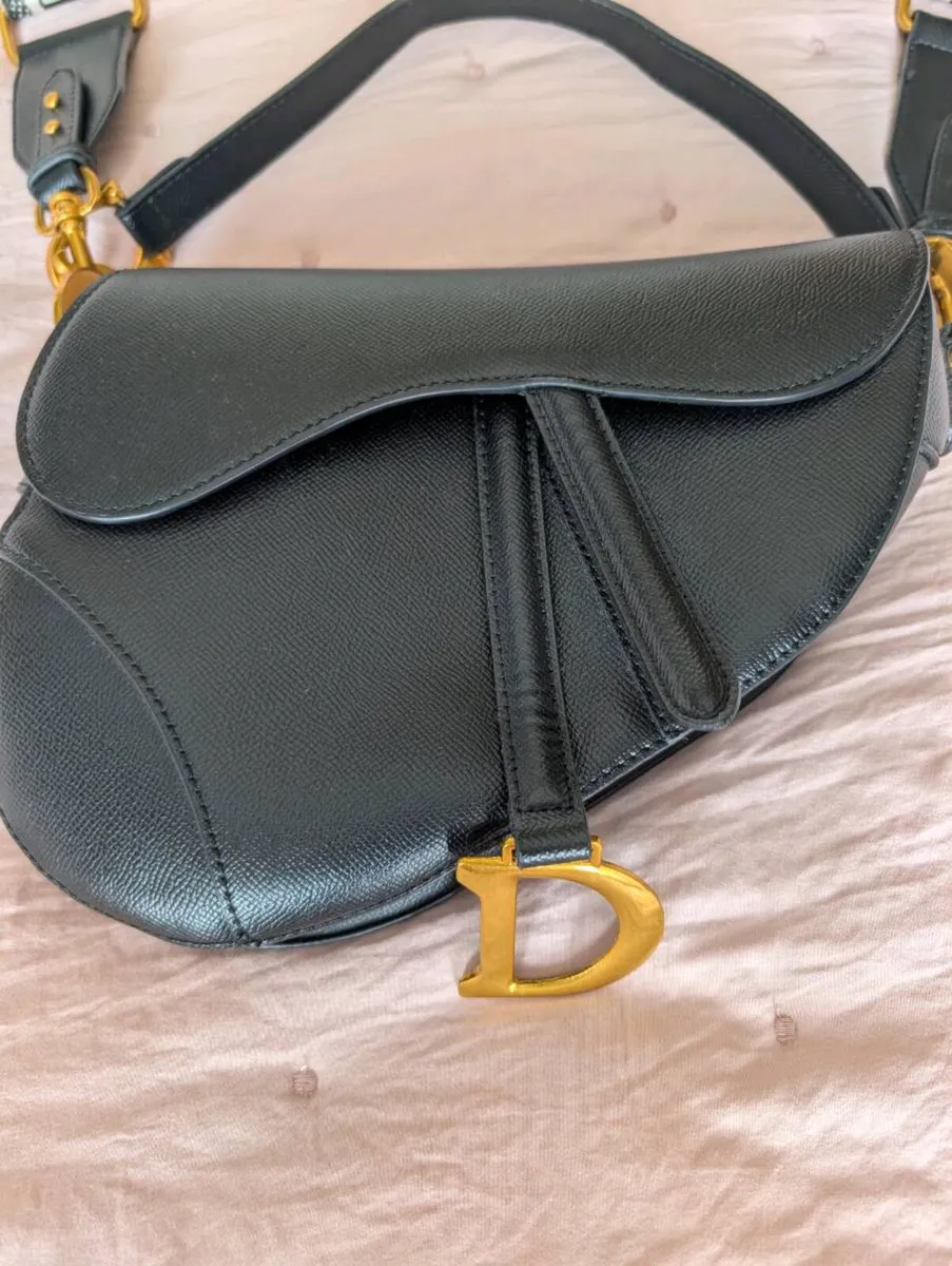 Black bag - Image 2