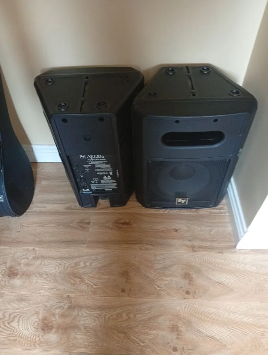 Ev Subwoofers - Image 1