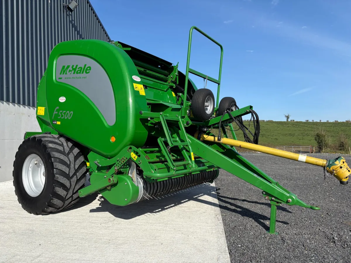 2016 McHale F5500 Round Baler - Image 1