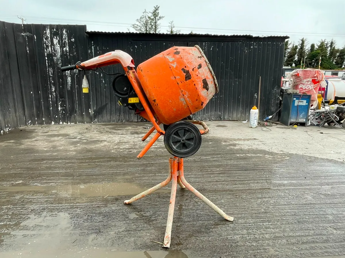 Bell Electric Concrete Mixer - Image 2