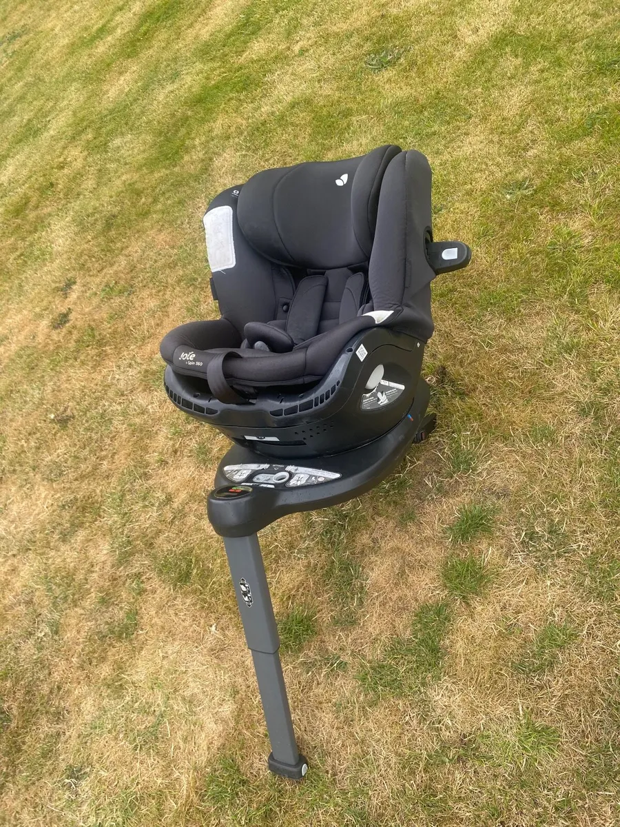 Joie i Spin 360 car seat - Image 3