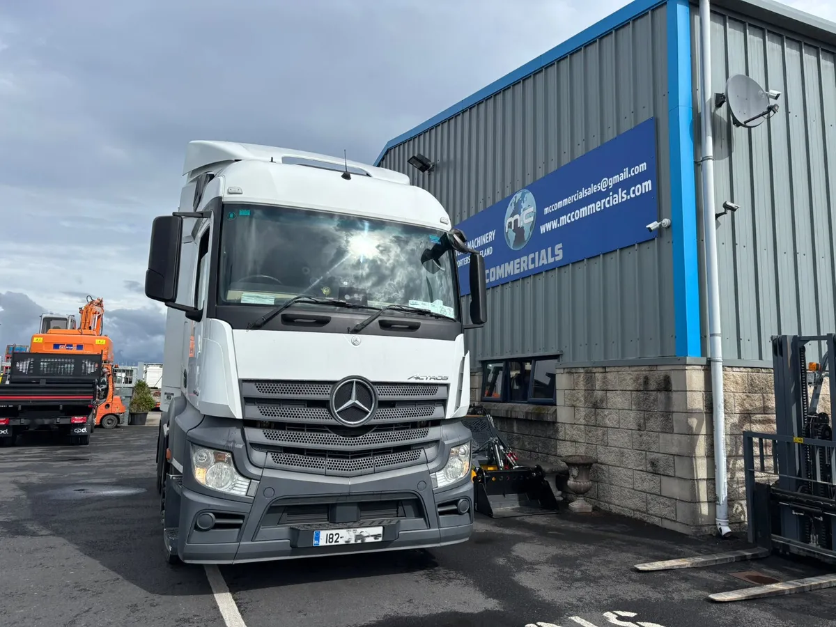 Mercedes-Benz Actros 2018 - Image 2