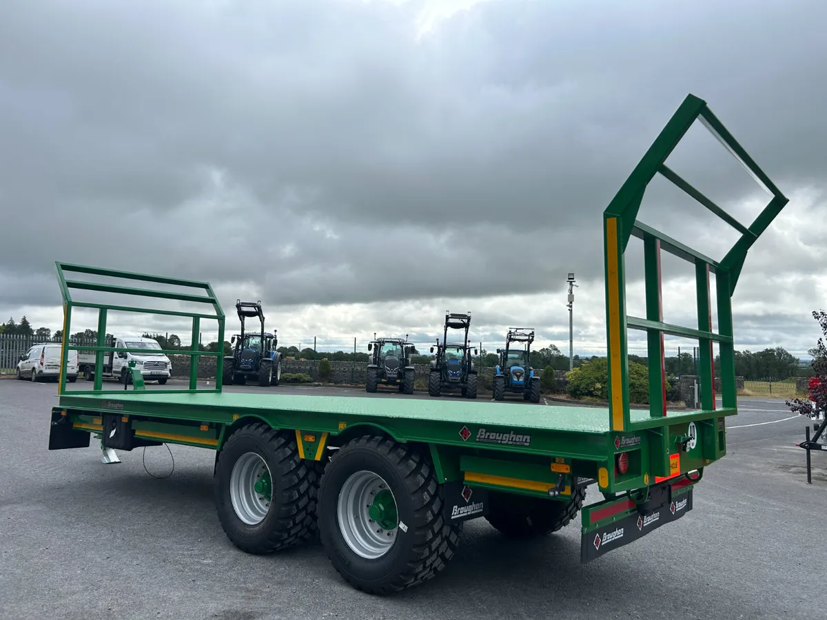 Broughan 24ft Bale Trailer - Image 4