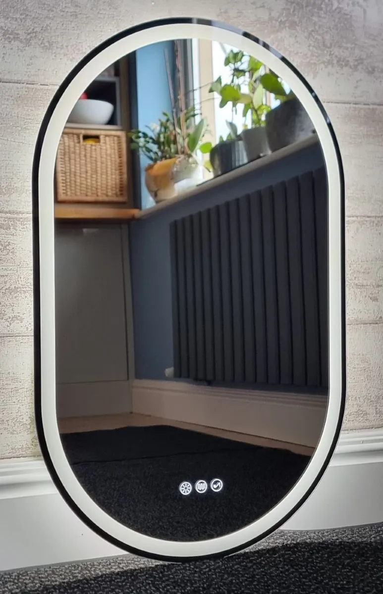 LED Bathroom Mirror 50x80cm Bluetooth Antifog - Image 2