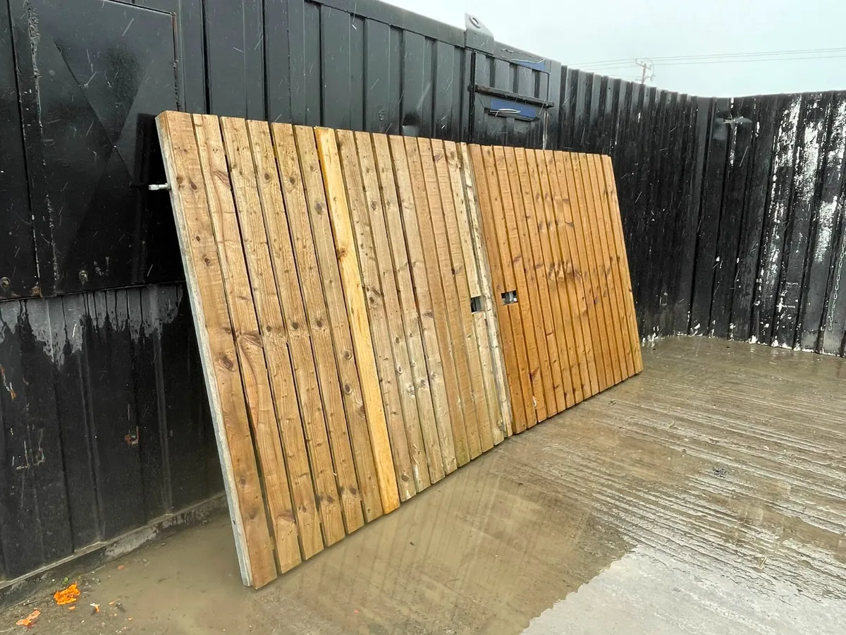Gates - Image 2