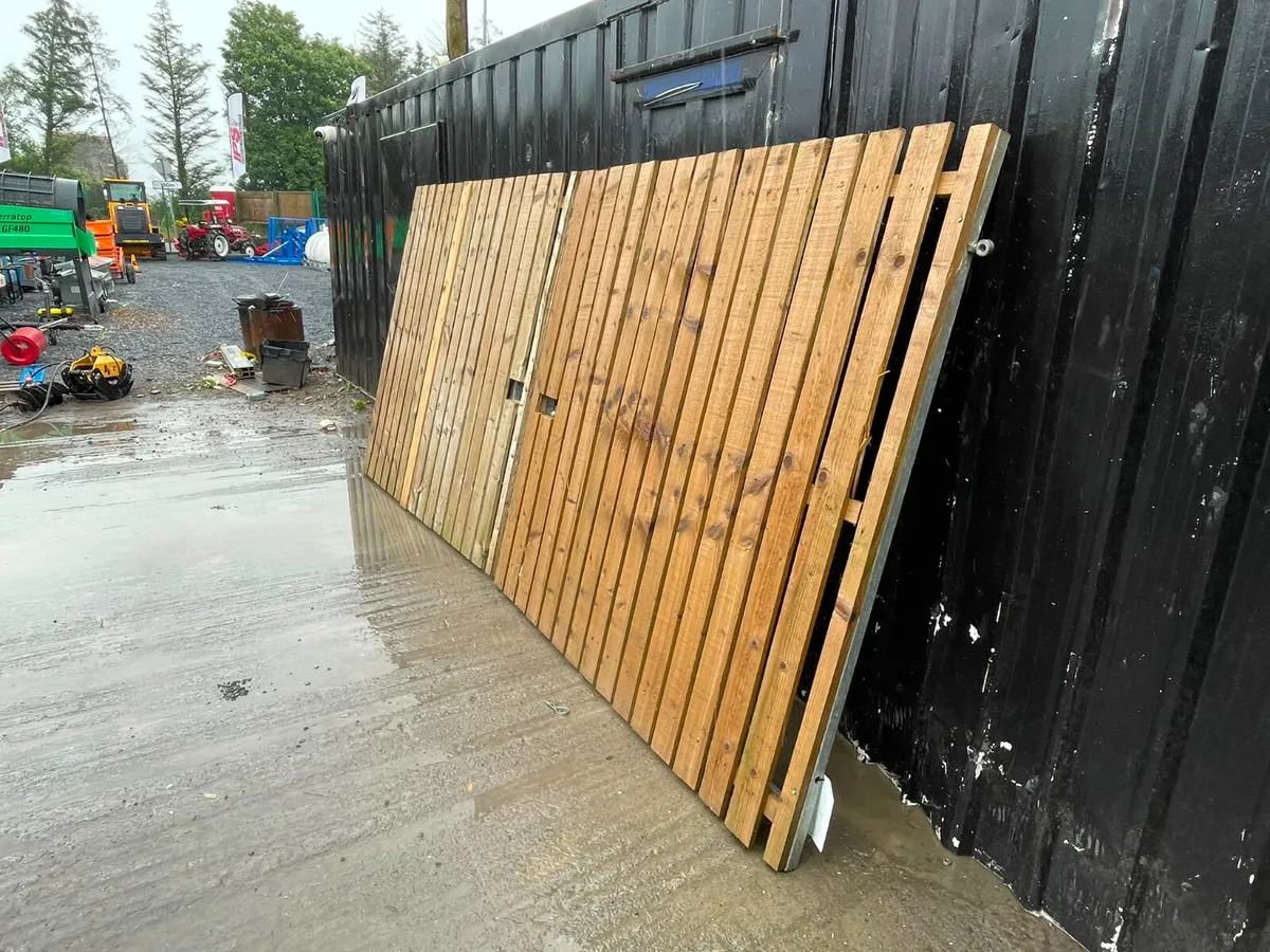 Gates - Image 3
