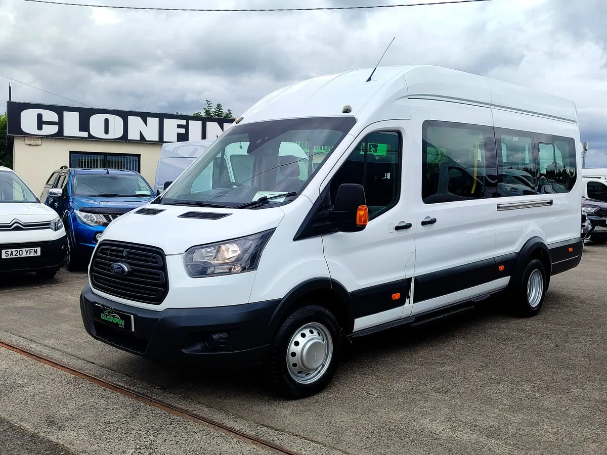FORD TRANSIT 17 SEATER MINIBUS - Image 1