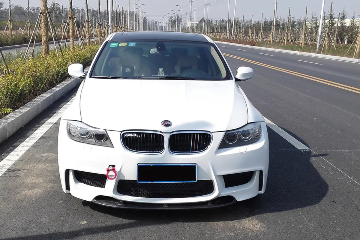 Bmw m1 front bumper - Image 1