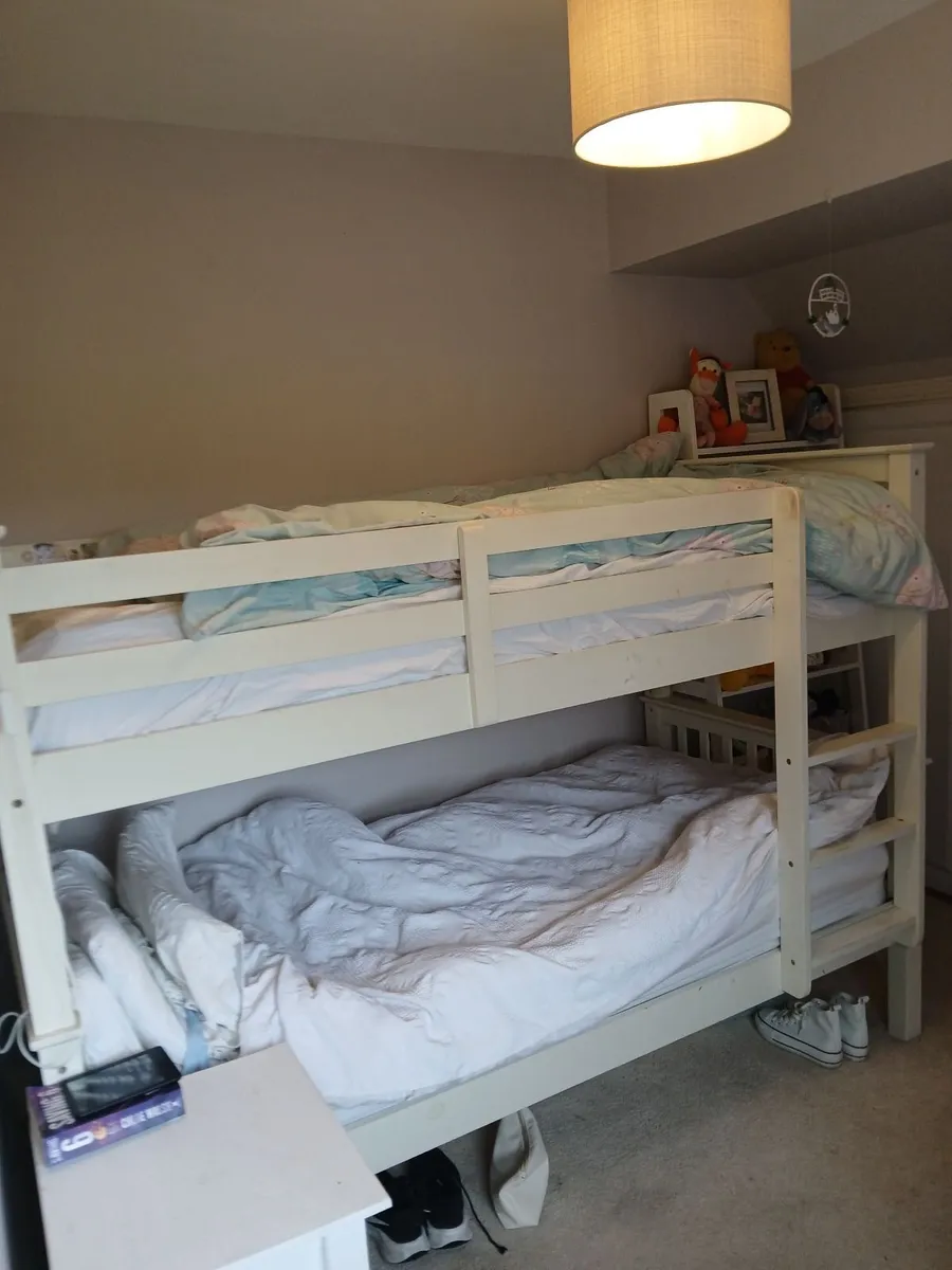 Bunk bed - Image 1