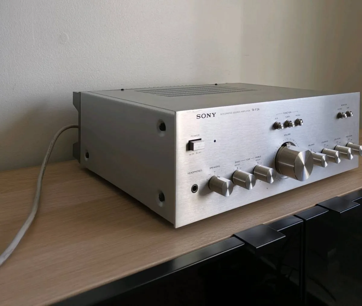 Sony TA-F3A - Image 2