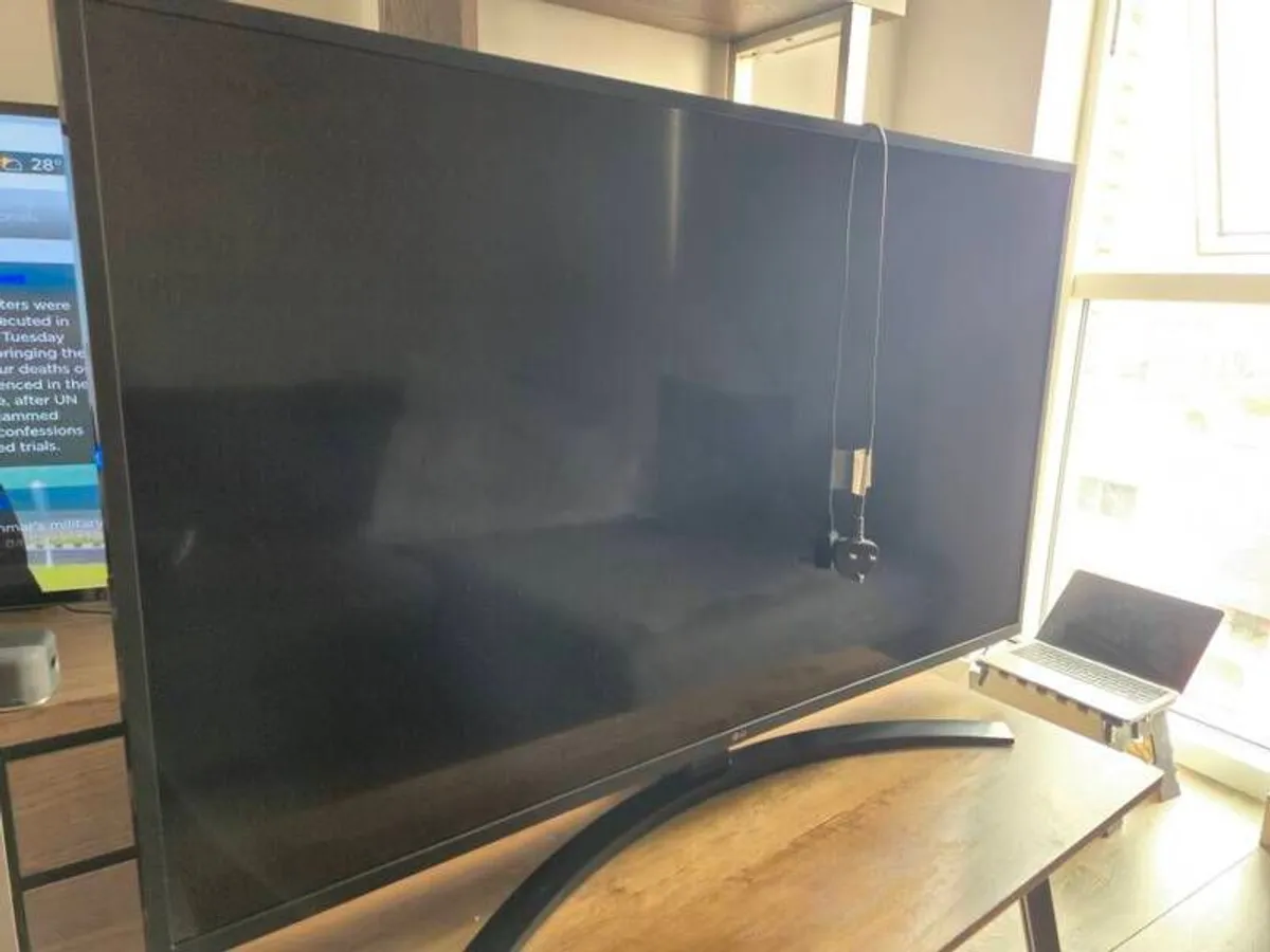 Lg Tv - Image 4