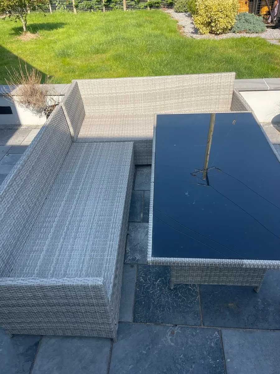 Rattan L Shaped Garden Patio Seating & Table Set - Image 2