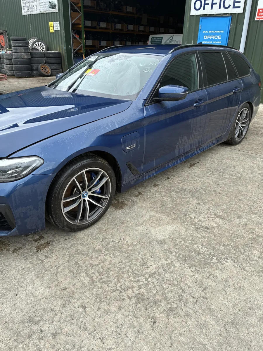 2024 bmw 530 g30 g31 parts breaking - Image 2