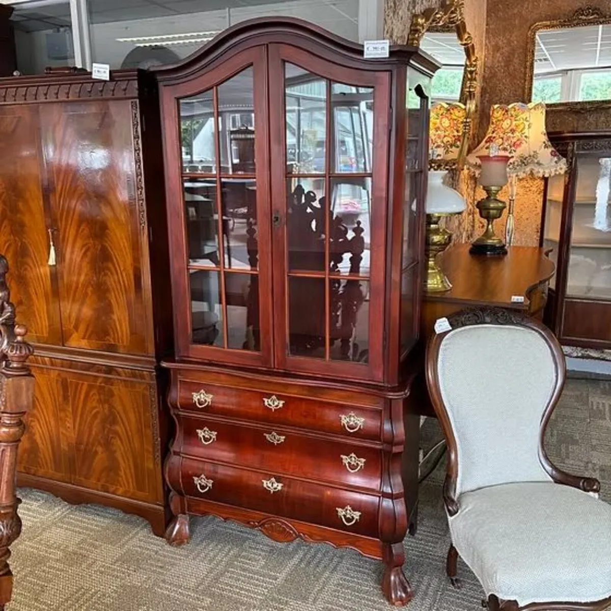 Beautiful bombay display cabinet with glass panell
