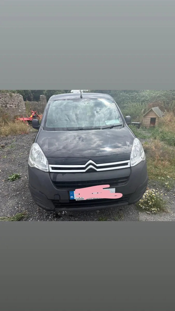Berlingo van - Image 3