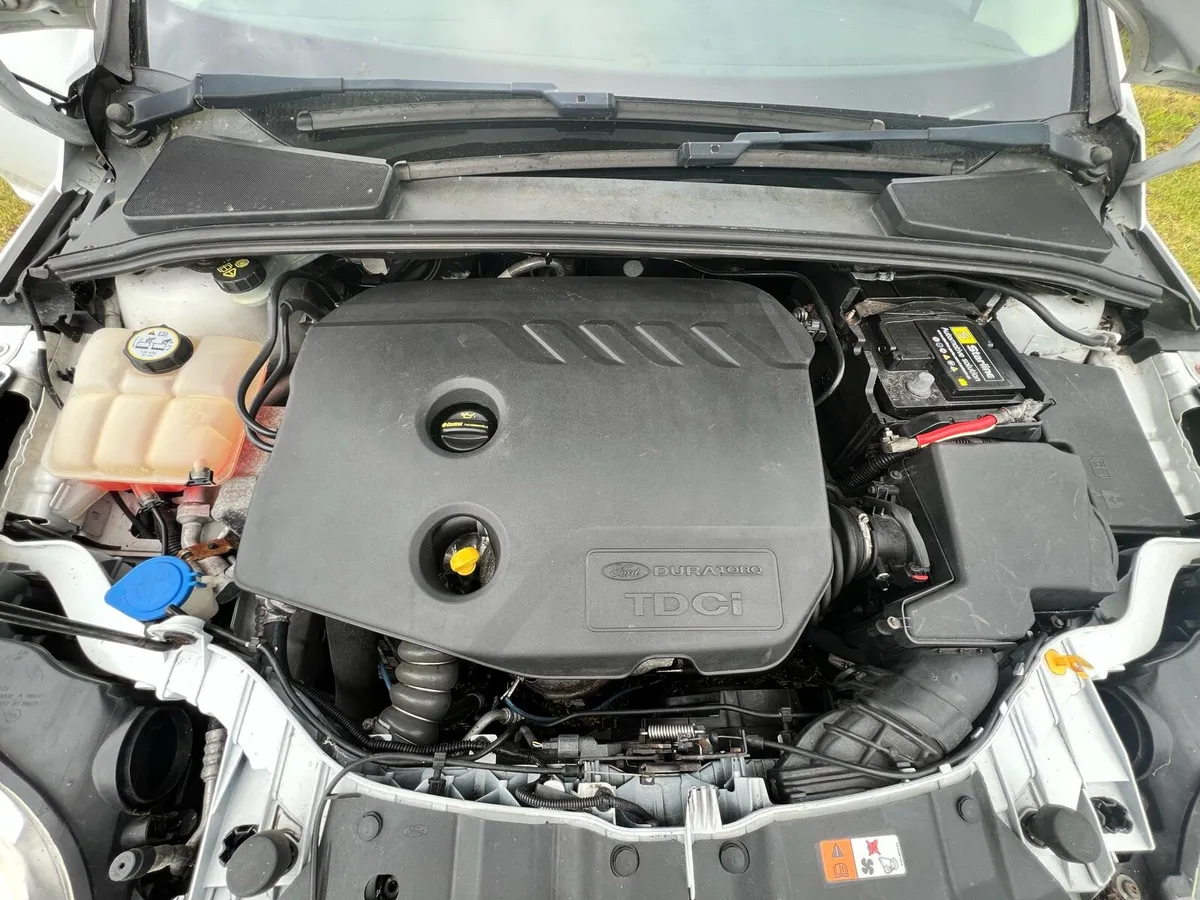 2012 Ford Focus 1.6  Commercial Van – 2 Seater - Image 4