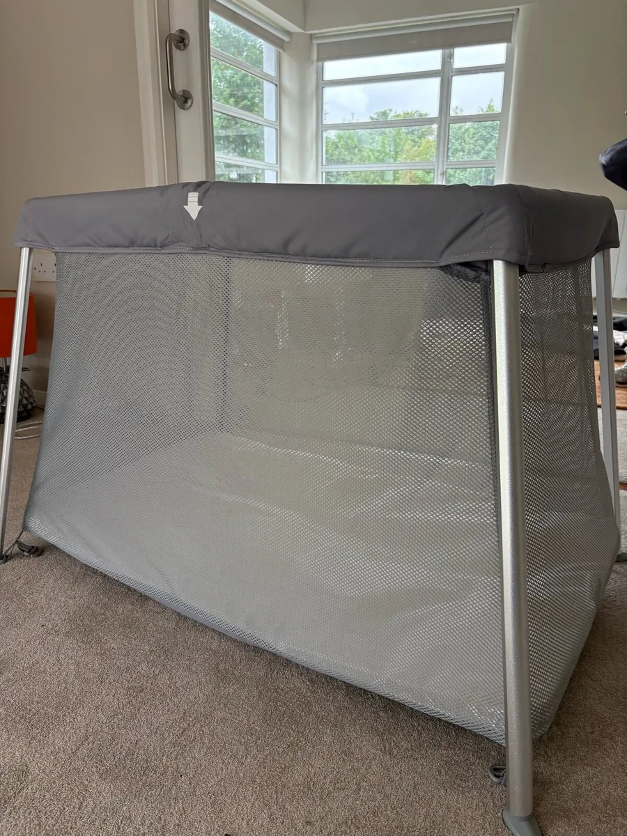 Cot - Image 1