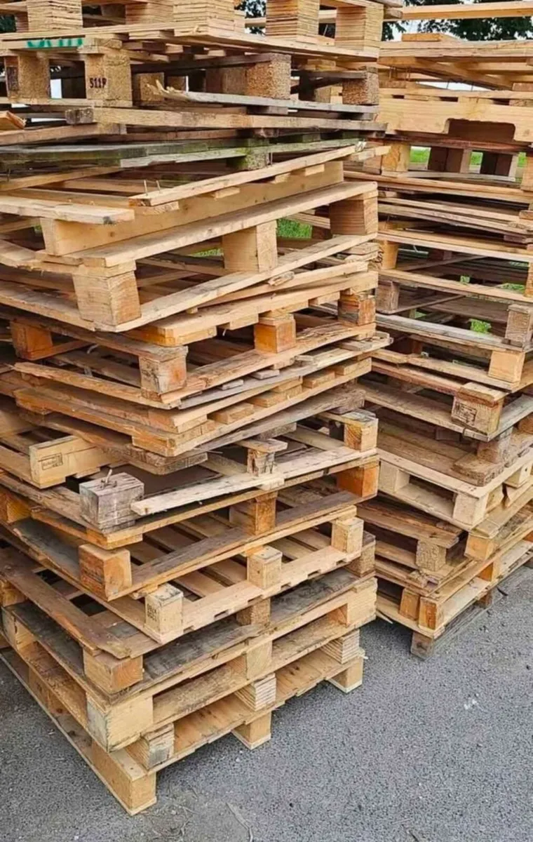 Broken pallets