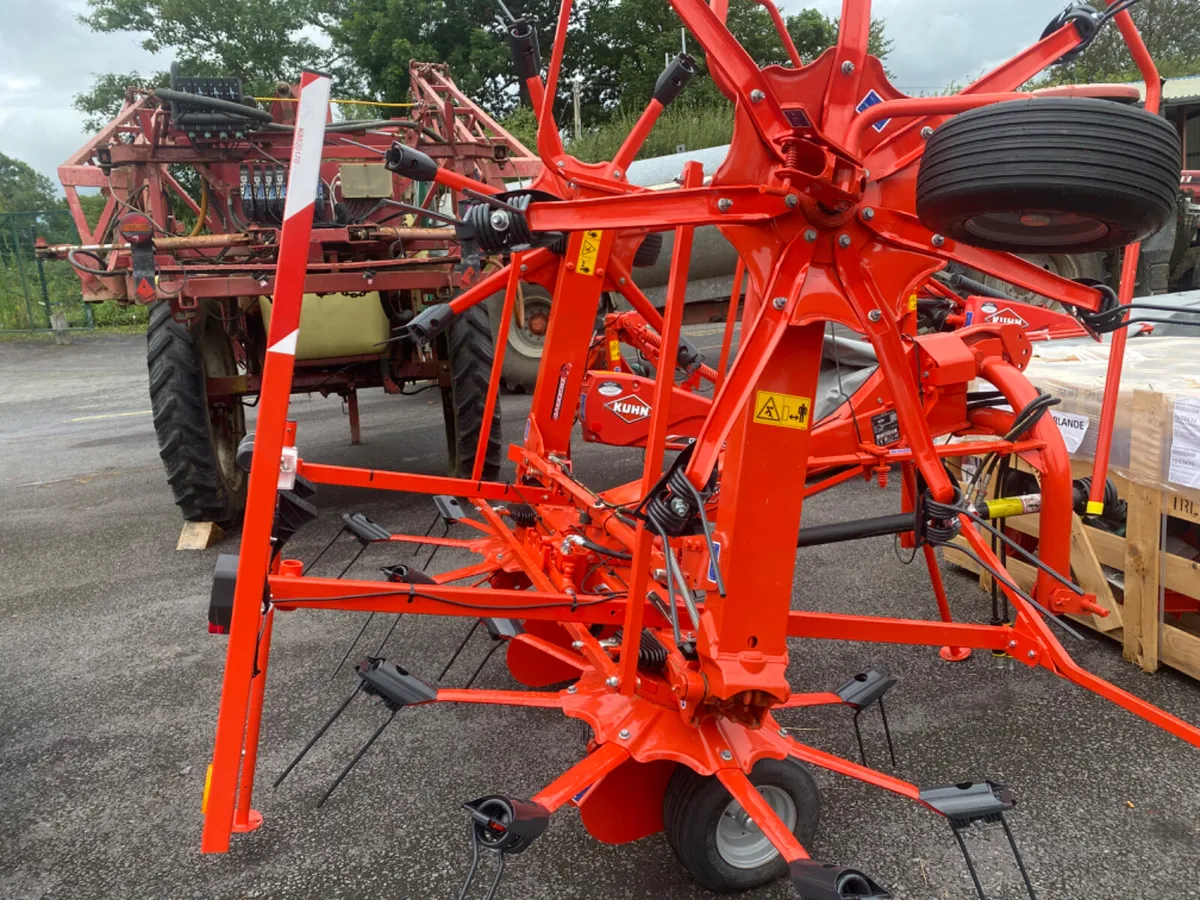 New Kuhn GF503 Tedder - Image 2