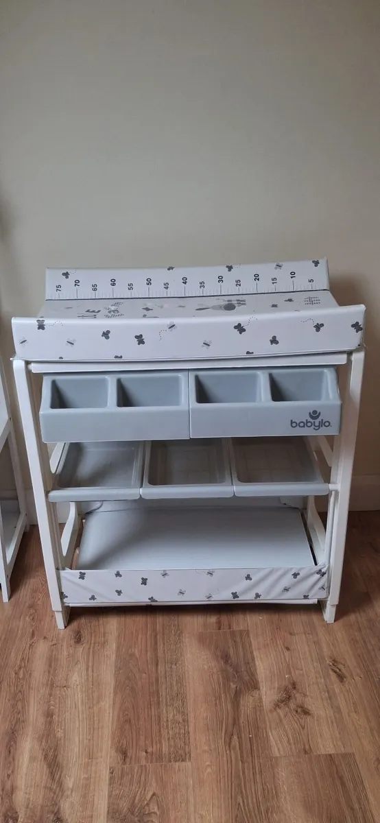 Babylo changing unit - Image 1