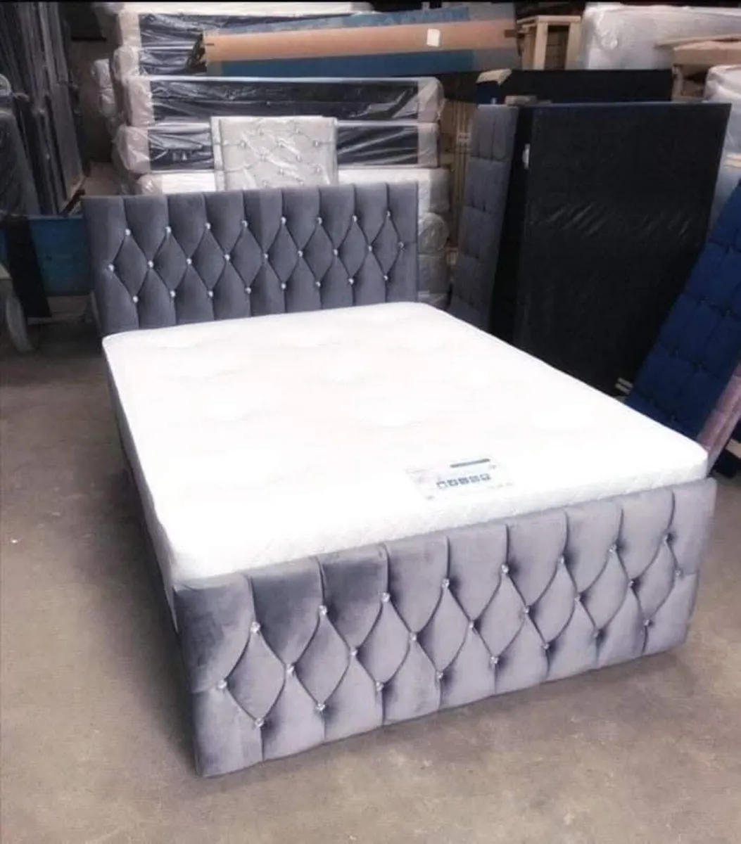 Queen beds for cheap - Image 3
