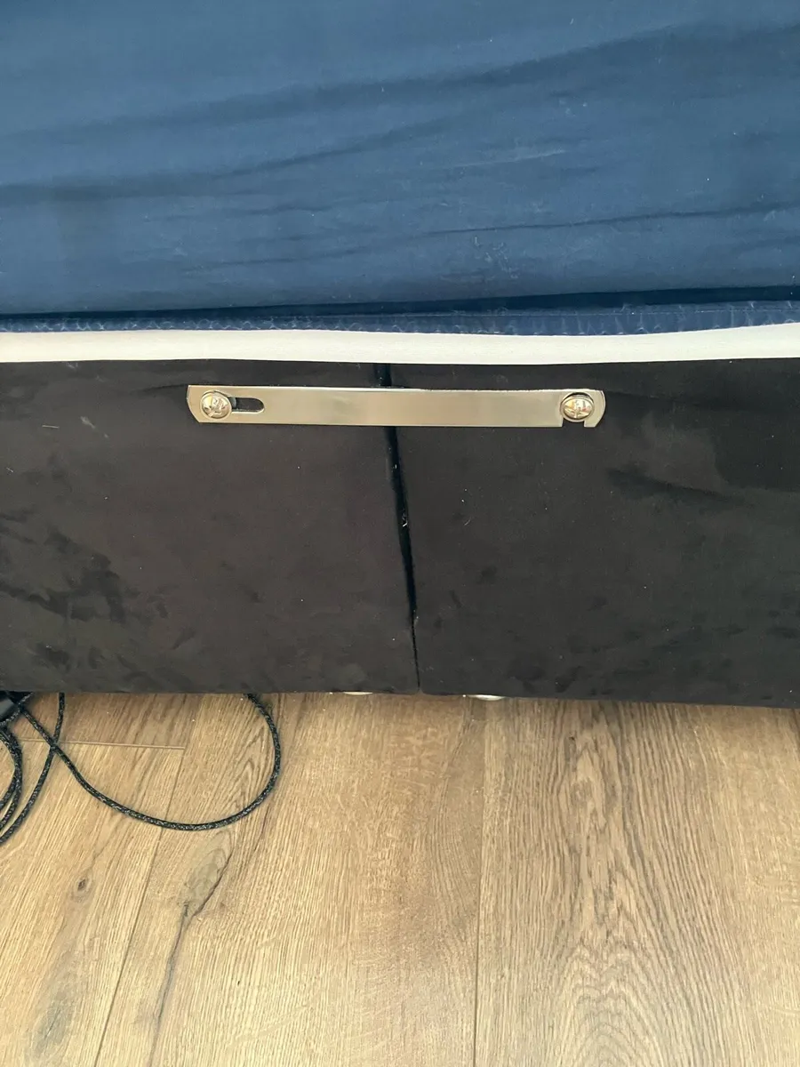 KING SIZE BASE AND HEADBOARD - Image 2