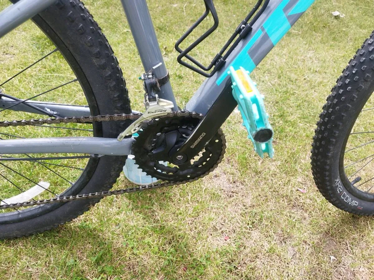 Trek Marlin 5 Gen 3 XC MTB - Image 3