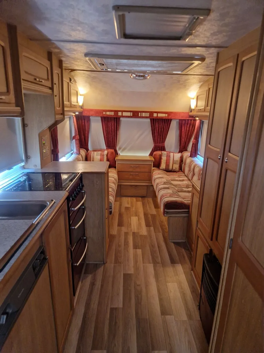 Caravans - Image 4