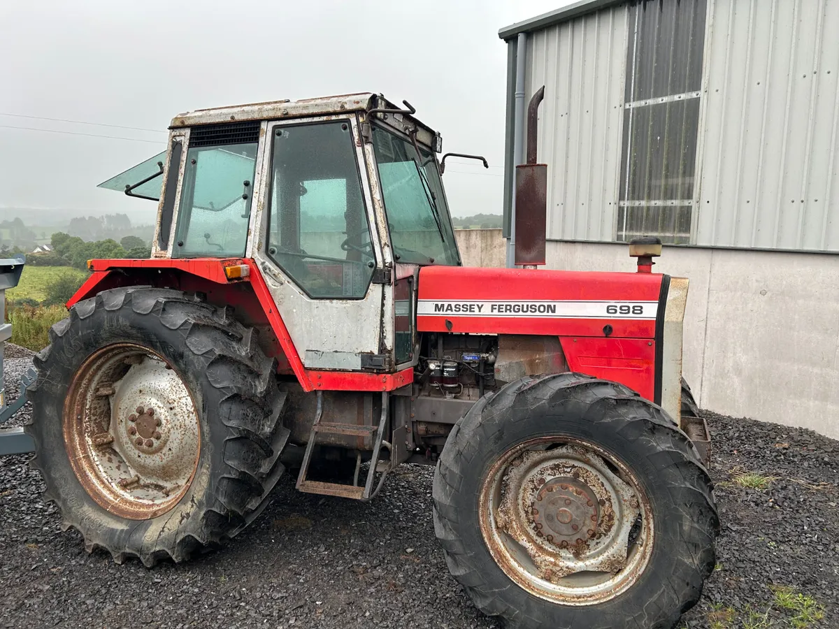 Massey Ferguson 698 4x4 - Image 2