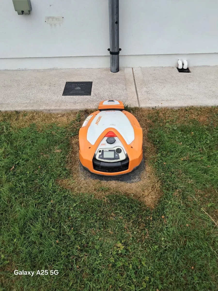 Stihl Imow RMI 632 C for repair or parts. - Image 1