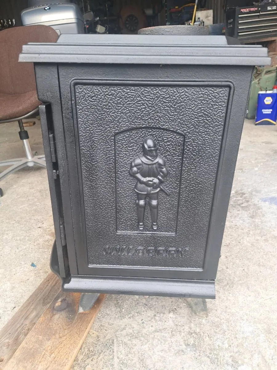 Wood burning stove - Image 3