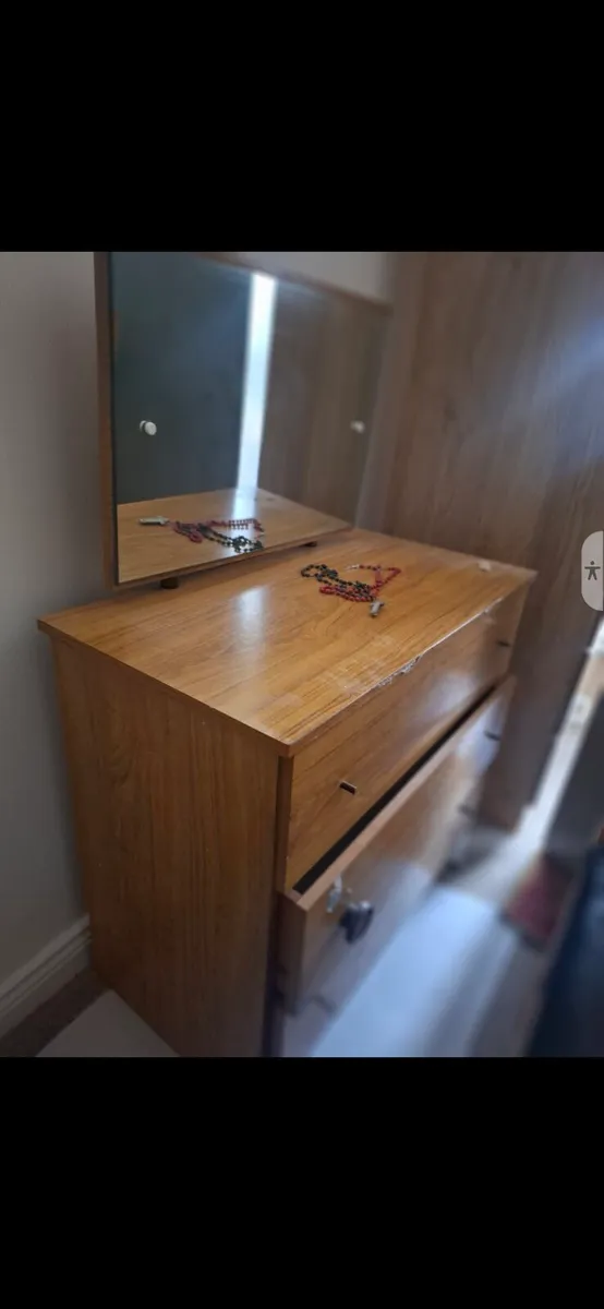 Dresser - Image 1