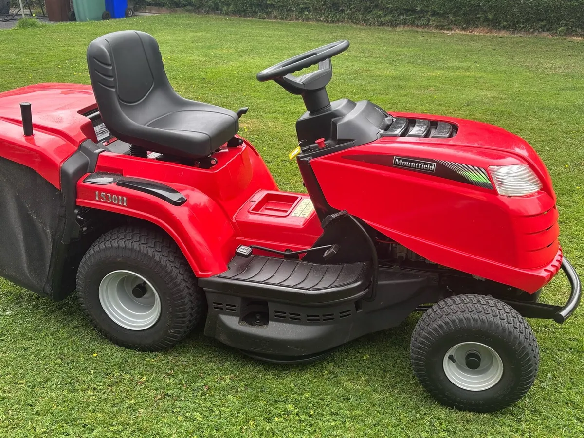 Mountfield Ride On Lawnmower - Image 3