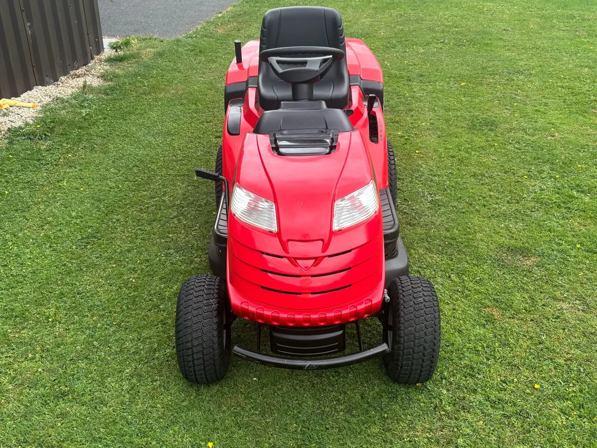 Mountfield Ride On Lawnmower - Image 4
