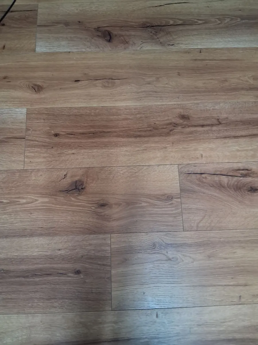 Flooring. - Image 1